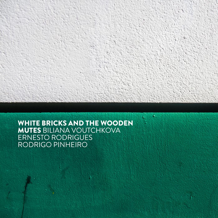 White bricks and the wooden mutes
